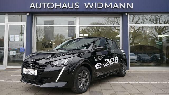 Schwarz Gebraucht 2023 Peugeot e-208 Allure Kleinwagen | 17.985 € (Guter Preis) - Bild 1/4