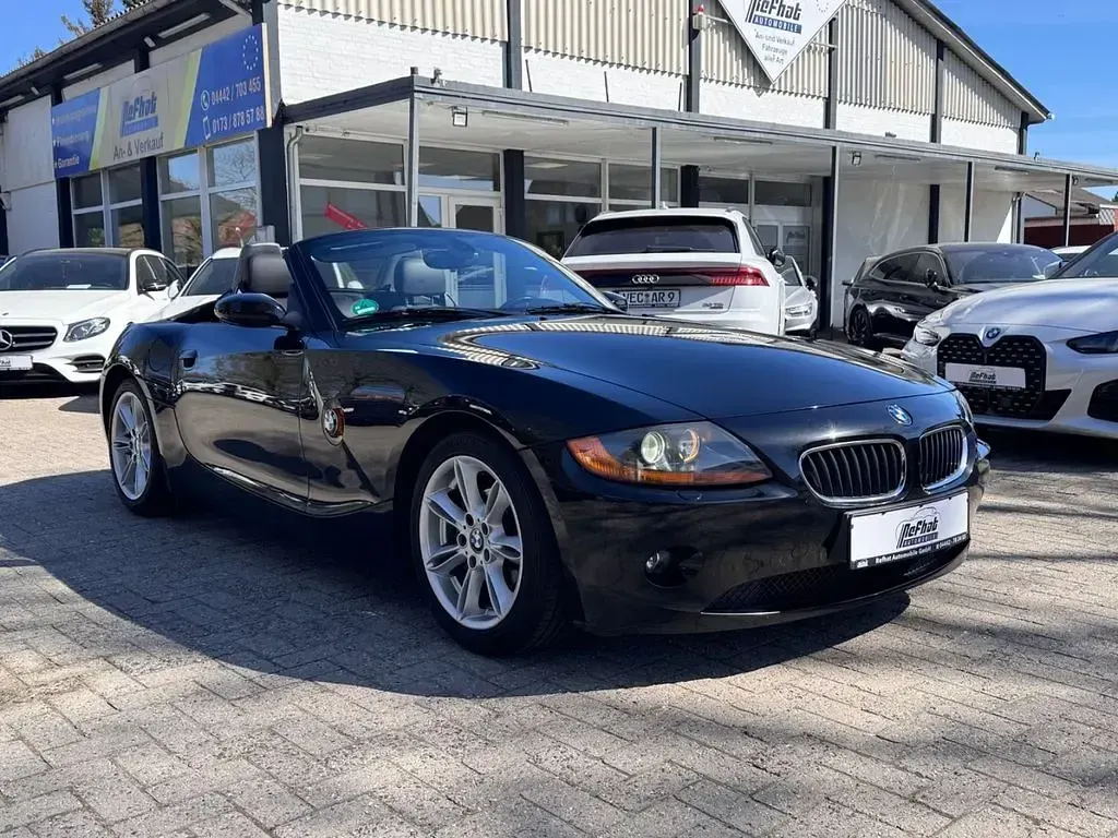 Gebraucht BMW Z4 Sport Line 192 PS (141 kW) 2003 Schwarz Cabrio