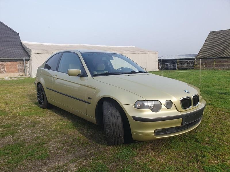 Gebraucht BMW 316 116 PS (85 kW) 2003 Grün Coupé