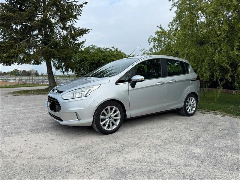 Second-hand Ford B-MAX 100 CP (73 kW) 2015 Argintiu Monovolum