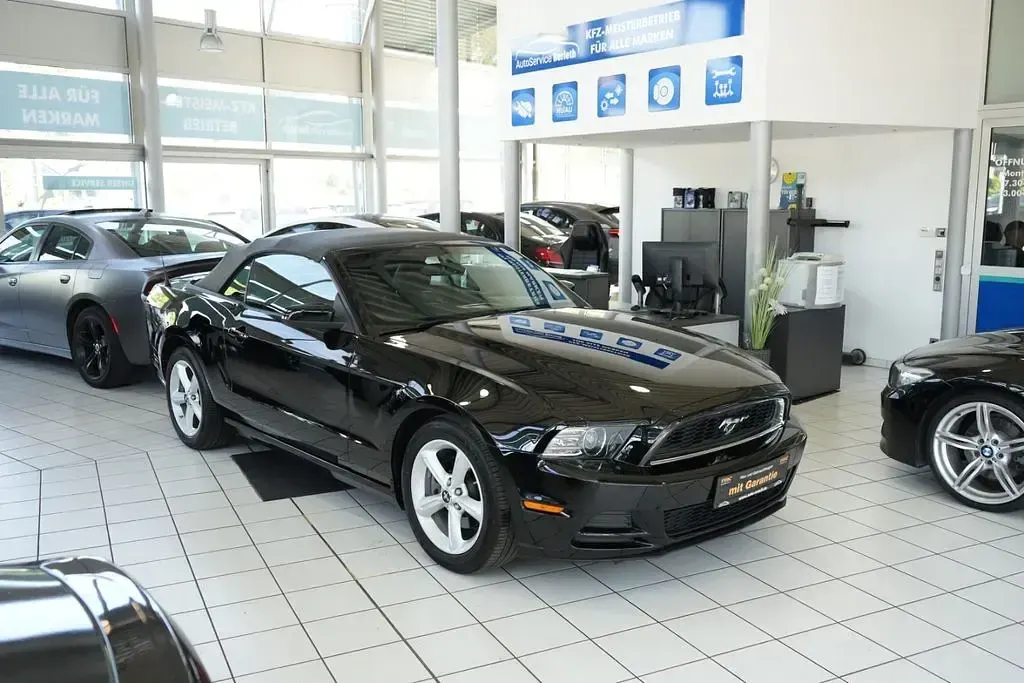 Occasion Ford Mustang 309 ch (227 kW) 2012 Noir Cabriolet