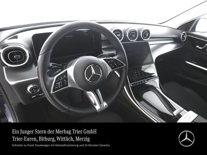 Blau Gebraucht 2023 Mercedes C220 Avantgarde Limousine | 29.960 € (Superpreis) - Bild 1/4
