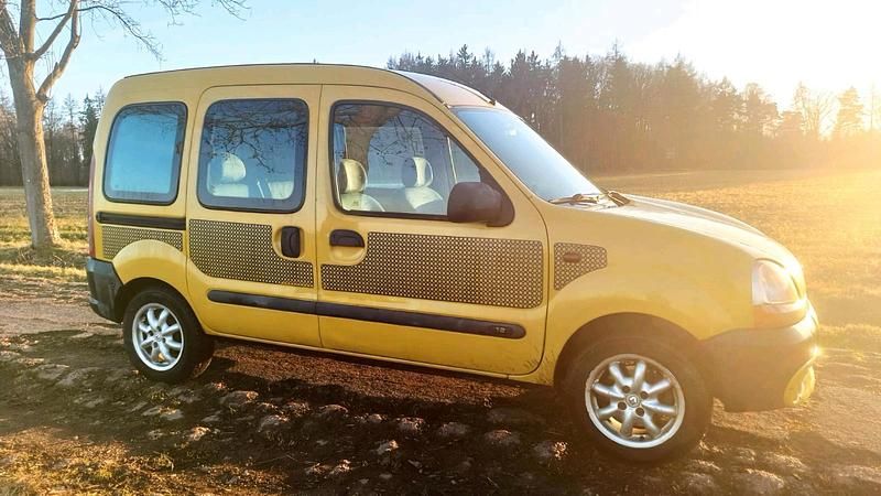 Gebraucht Renault Kangoo 58 PS (42 kW) 1998 Gelb Kombi