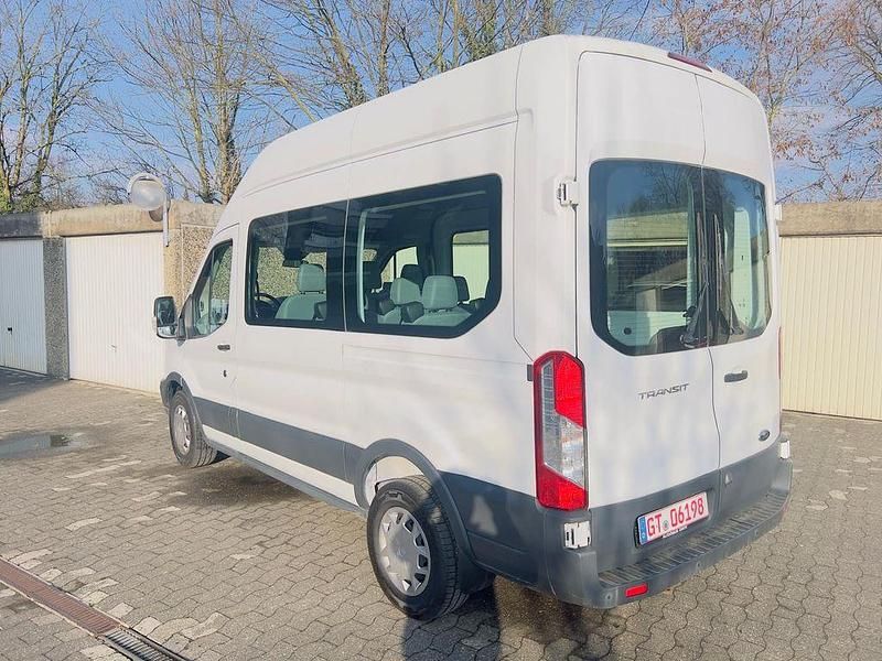 Gebraucht Ford Transit 105 PS (77 kW) 2019 Weiß Van / Kleinbus