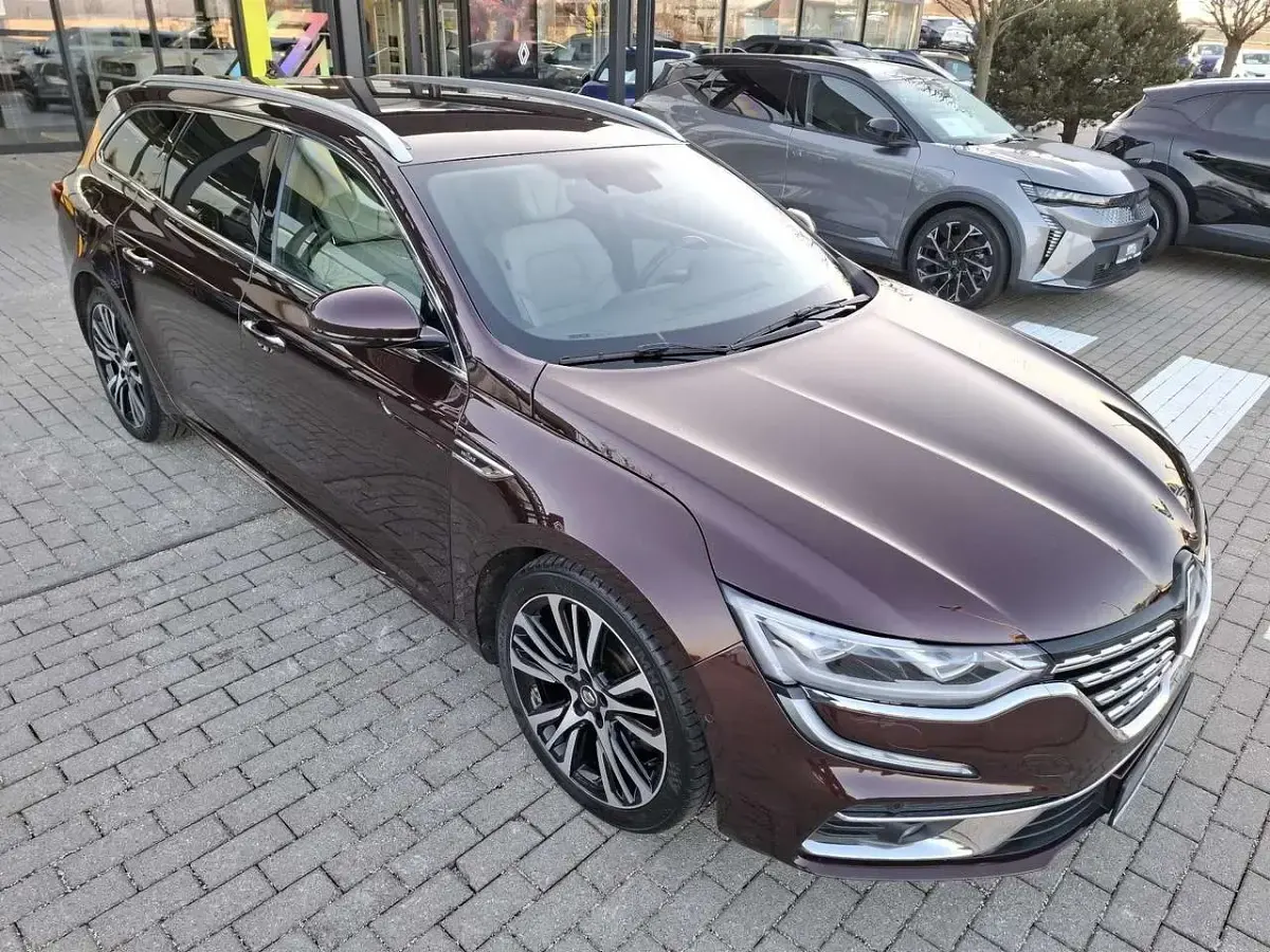 Gebraucht Renault Talisman Initiale Paris 200 PS (147 kW) 2021 Rot Kombi
