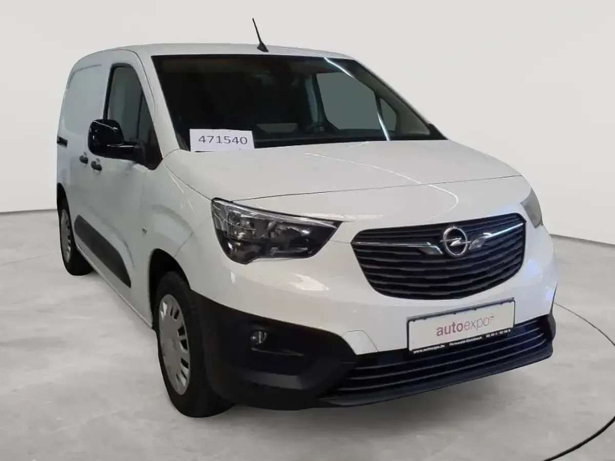 Gebraucht Opel Combo Edition 131 PS (96 kW) 2022 Van / Kleinbus