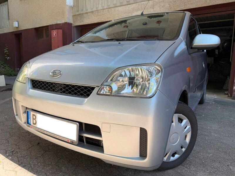Silber Gebraucht 2005 Daihatsu Cuore Plus Kleinwagen | 1.990 € (Fairer Preis) - Bild 1/4
