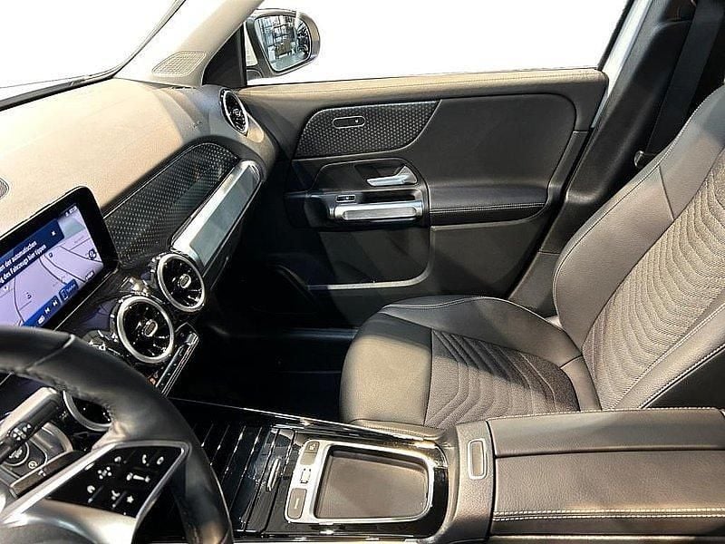Gebraucht Mercedes GLB250 Progressive 224 PS (164 kW) 2025 Unilack polarweiss SUV