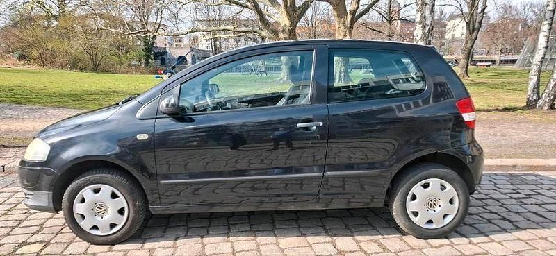 Gebraucht VW Fox 55 PS (40 kW) 2006 Schwarz Kleinwagen