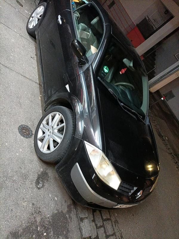 Schwarz Gebraucht 2006 Renault Mégane Cabriolet Cabrio | 950 € (Guter Preis) - Bild 1/4