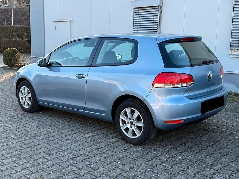 Gebraucht VW Golf VI Trendline 80 PS (58 kW) 2009 Blau Kleinwagen