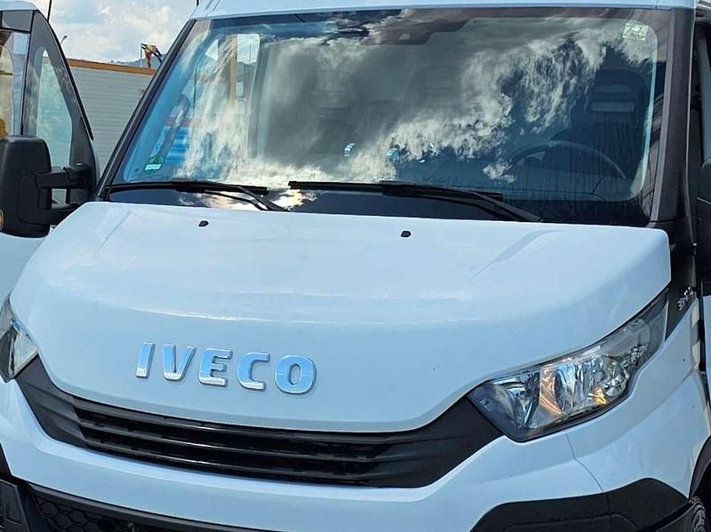 Gebraucht Iveco Daily 179 PS (131 kW) 2018 Van