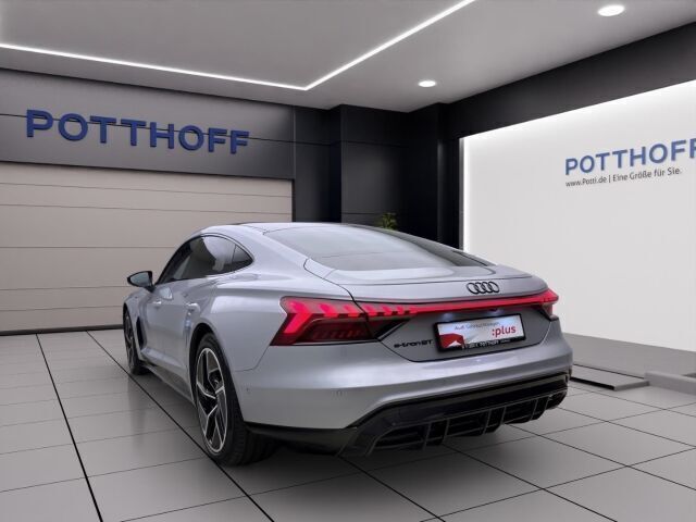 Gebraucht Audi e-tron GT quattro Advanced 350 kW (476 PS) 2022 Silber Limousine