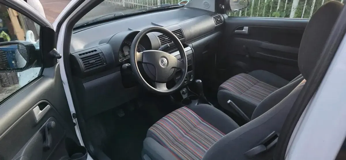 Gebraucht VW Polo 55 PS (40 kW) 2010 Weiß Kleinwagen