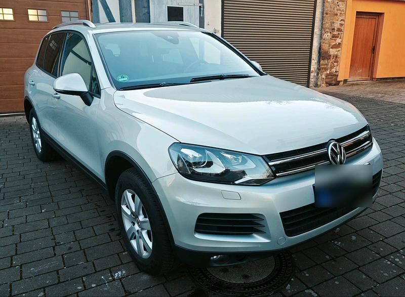 Gebraucht VW Touareg 245 PS (180 kW) 2012 Silber SUV