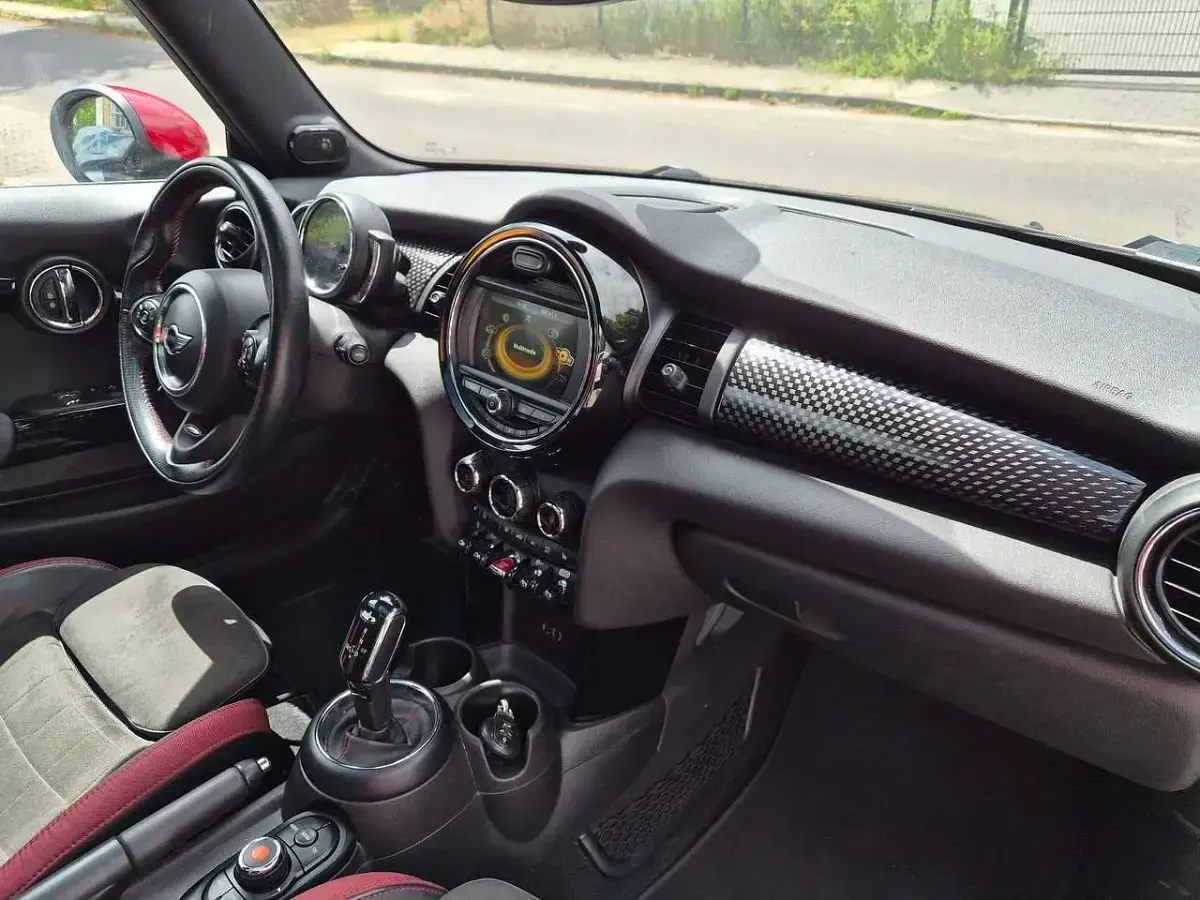Gebraucht Mini John Cooper Works 231 PS (169 kW) 2018 Schwarz Kleinwagen