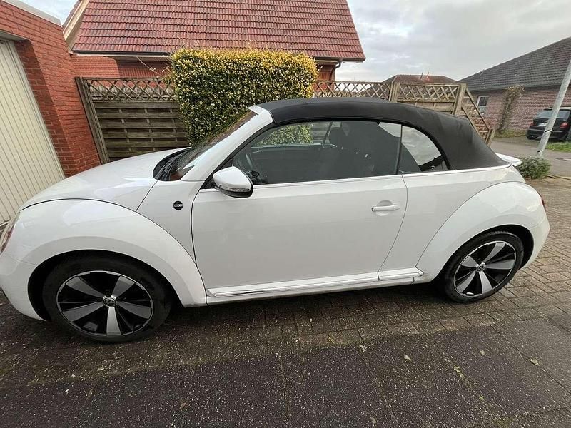 Gebraucht VW Beetle Sound 105 PS (77 kW) 2018 Kleinwagen