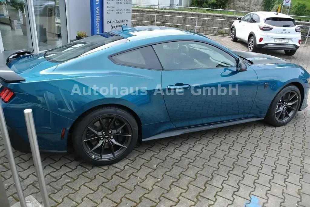 Neu Ford Mustang Dark Horse 454 PS (333 kW) 2026 Blau