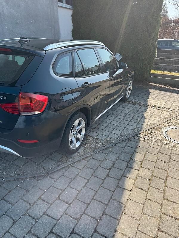 Usata BMW X1 143 CV (105 kW) 2014 Nero SUV