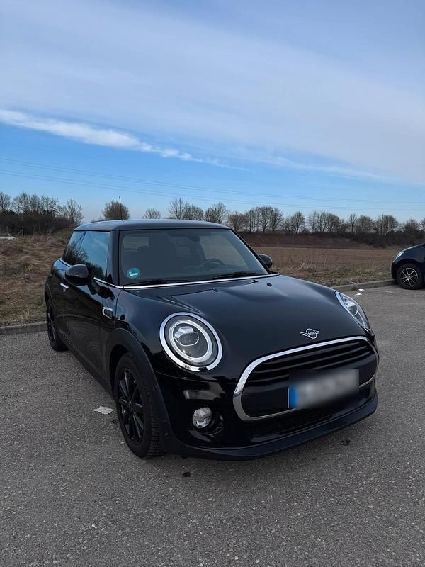 Gebraucht Mini One D 95 PS (69 kW) 2018 Schwarz Kleinwagen