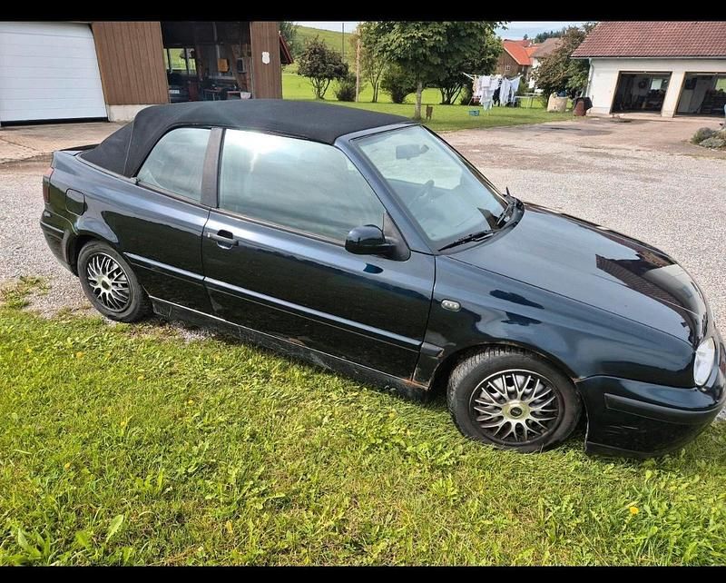 Gebraucht VW Golf Cabriolet 90 PS (66 kW) 1999 Blau Cabrio