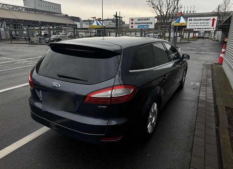Gebraucht Ford Mondeo Titanium 140 PS (102 kW) 2007 Grau Kombi