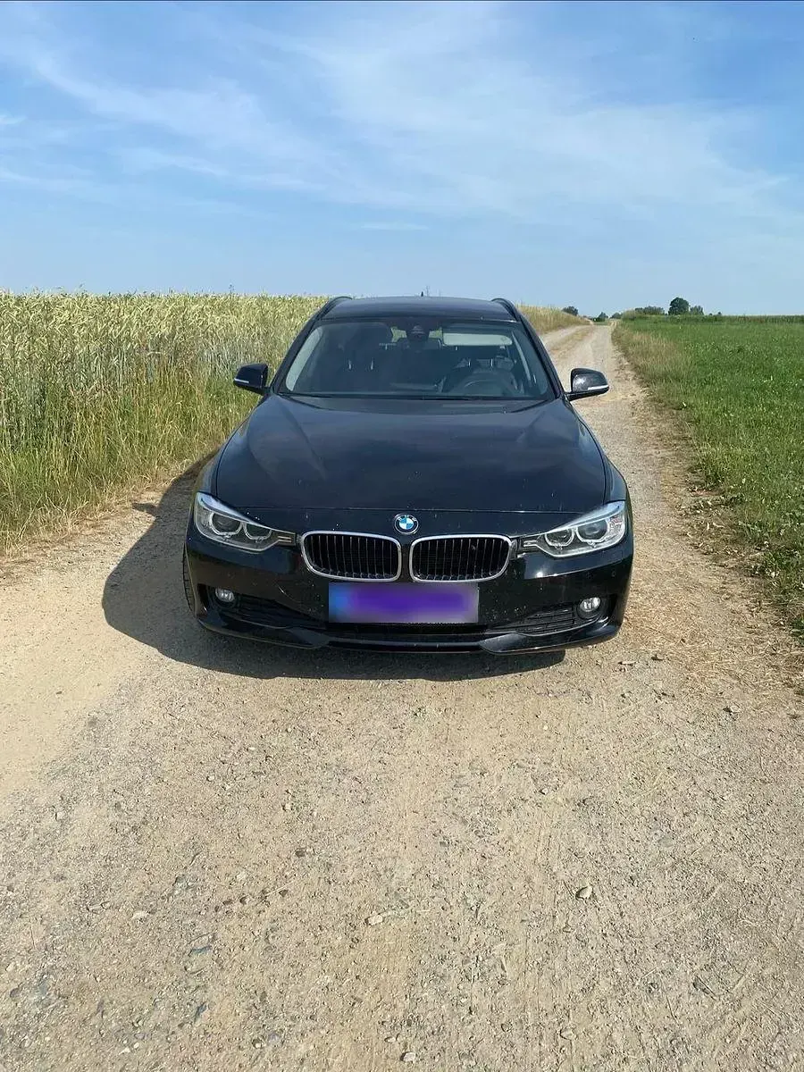 Gebraucht BMW 320 184 PS (135 kW) 2013 Schwarz Kombi