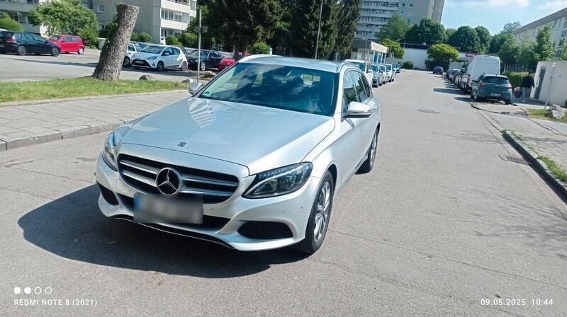 Silber Gebraucht 2018 Mercedes C180 Edition Kombi | 16.700 € (Fairer Preis) - Bild 1/4