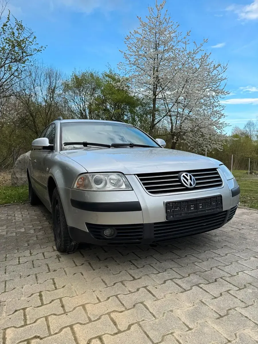 Używany VW Passat 131 KM (96 kW) 2004 Srebrny Kombi