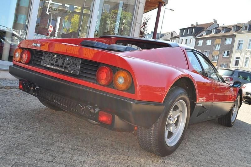 Second-hand Ferrari 512 BB 340 CP (250 kW) 1983 Roșu Coupe