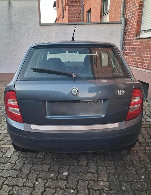 Andere farben Gebraucht 2004 Skoda Fabia Kleinwagen | 500 € (Guter Preis) - Bild 1/4