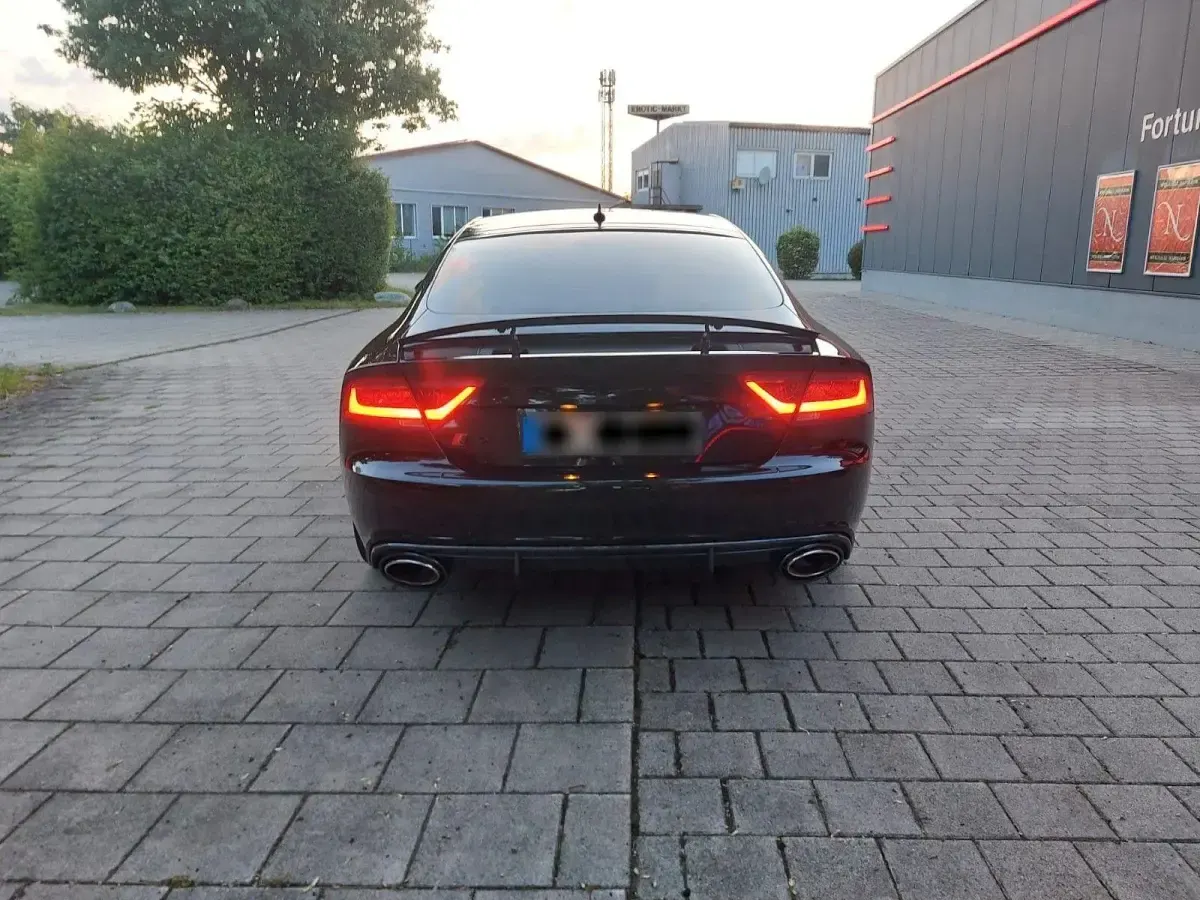 Gebraucht Audi A7 Sport 245 PS (180 kW) 2011 Schwarz Kleinwagen