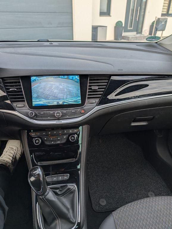 Gebraucht Opel Astra Innovation 150 PS (110 kW) 2016 Weiß Limousine