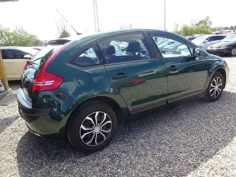 Używany Citroën C4 Style 109 KM (80 kW) 2006 Zielony Sedan/Limuzyna