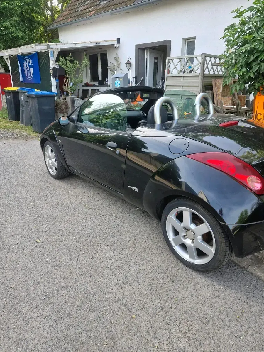 Gebraucht Ford StreetKa 95 PS (69 kW) 2003 Schwarz Cabrio