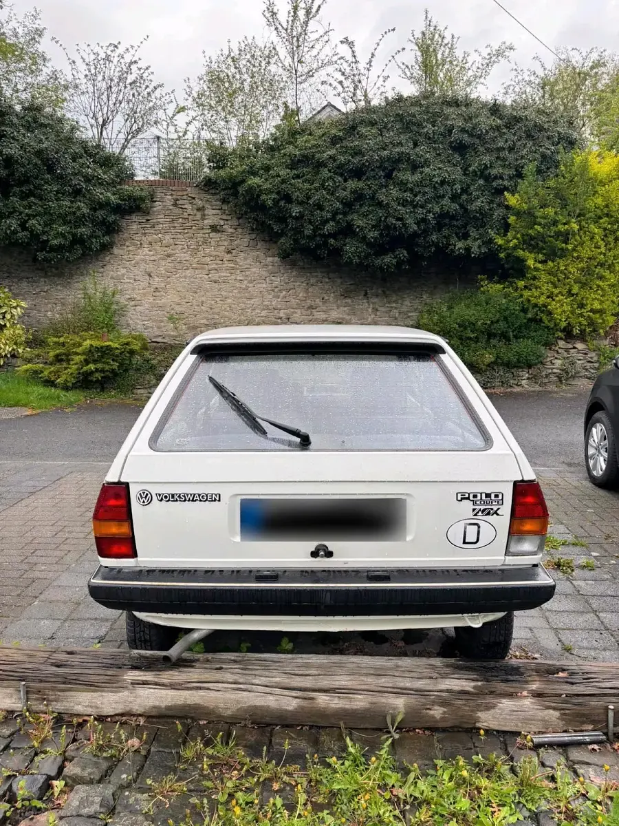 Gebraucht VW Polo 45 PS (33 kW) 1988 Weiß Coupé