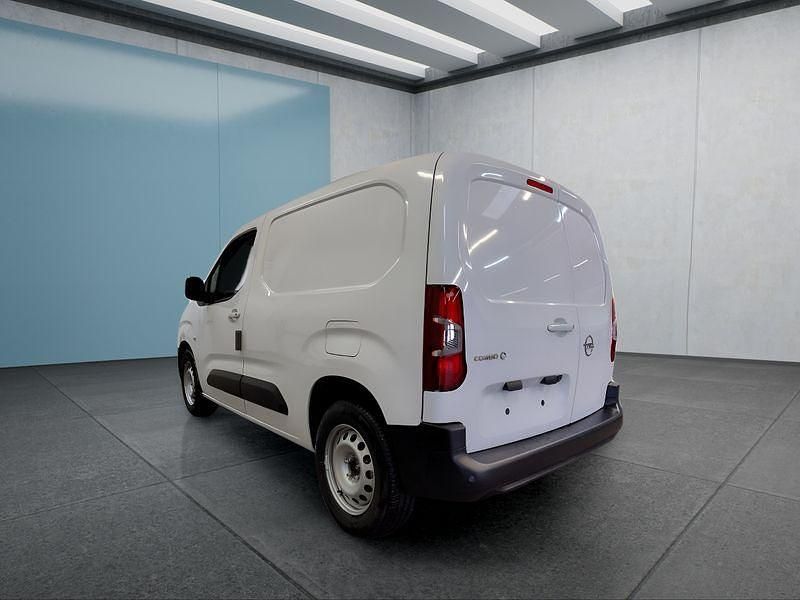 Gebraucht Opel Combo-e Life 100 kW (136 PS) 2024 Weiß Limousine