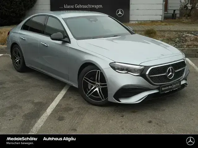 Gebraucht Mercedes E450 Premium 367 PS (269 kW) 2024 Lack hightechsilber Limousine
