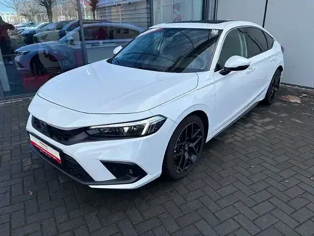 Gebraucht Honda Civic Advance 185 PS (136 kW) 2025 Weiß Limousine