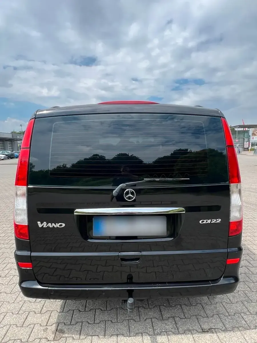 Gebraucht Mercedes Viano 150 PS (110 kW) 2009 Schwarz Van / Kleinbus