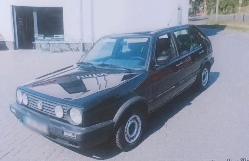 Schwarz Gebraucht 1991 VW Golf II Limousine | 6.500 € - Bild 1/4