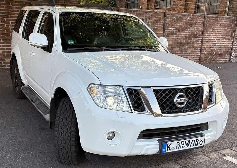 Gebraucht Nissan Pathfinder 190 PS (139 kW) 2013 Weiß SUV