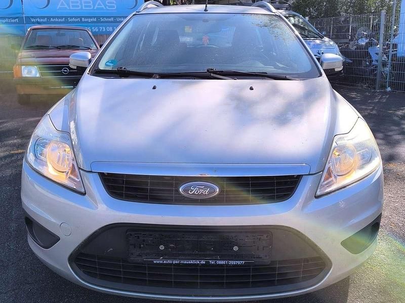 Silber Gebraucht 2008 Ford Focus Style Kombi | 1.000 € (Superpreis) - Bild 1/4