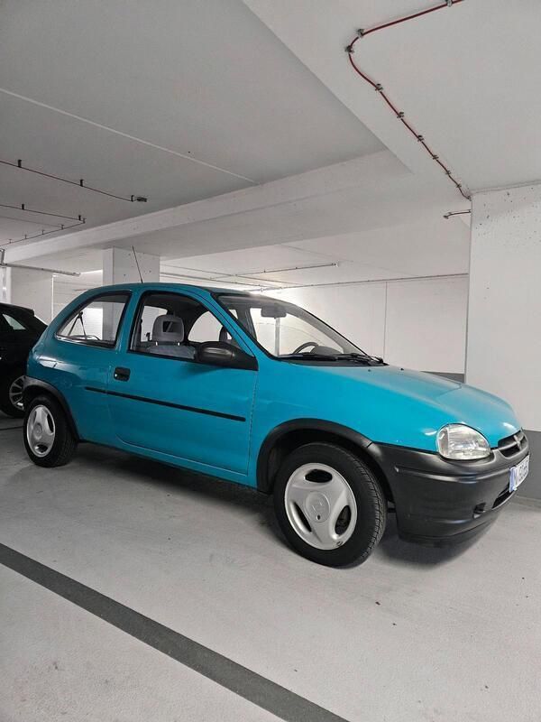 Blau Gebraucht 1994 Opel Corsa Kleinwagen | 7.499 € - Bild 1/4
