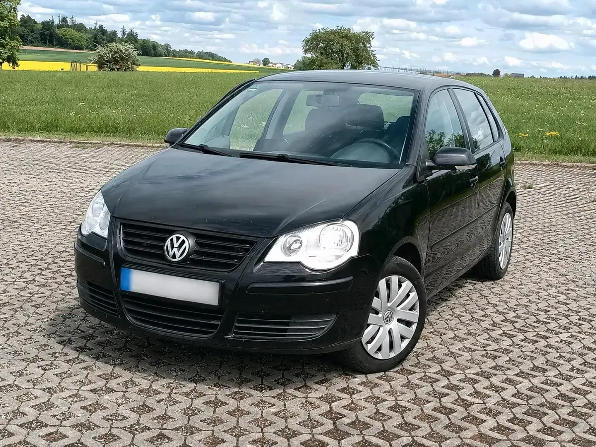 Używany VW Polo 80 KM (58 kW) 2005 Czarny Hatchback