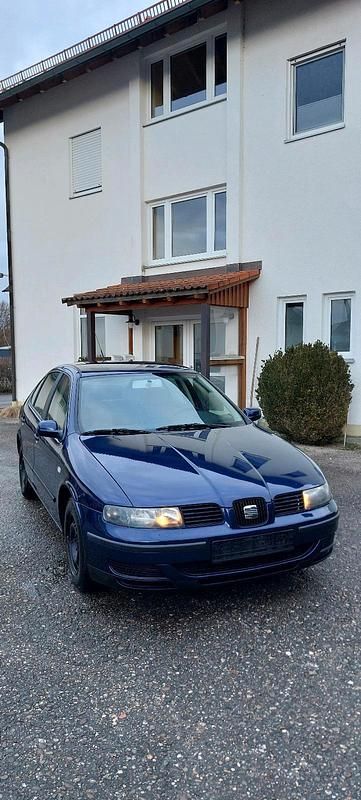 Gebraucht Seat Leon 75 PS (55 kW) 2000 Blau Kleinwagen