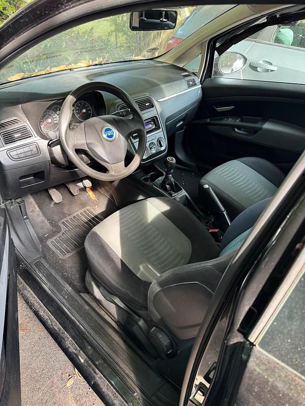Schwarz Gebraucht 2007 Fiat Punto Kleinwagen | 399 € (Superpreis) - Bild 1/3