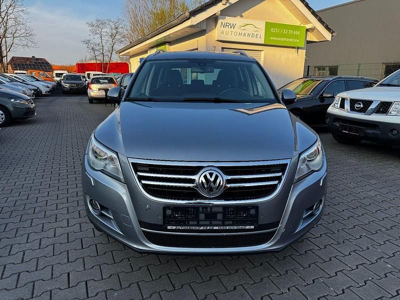 Gebraucht VW Tiguan Team 140 PS (102 kW) 2011 Silber SUV
