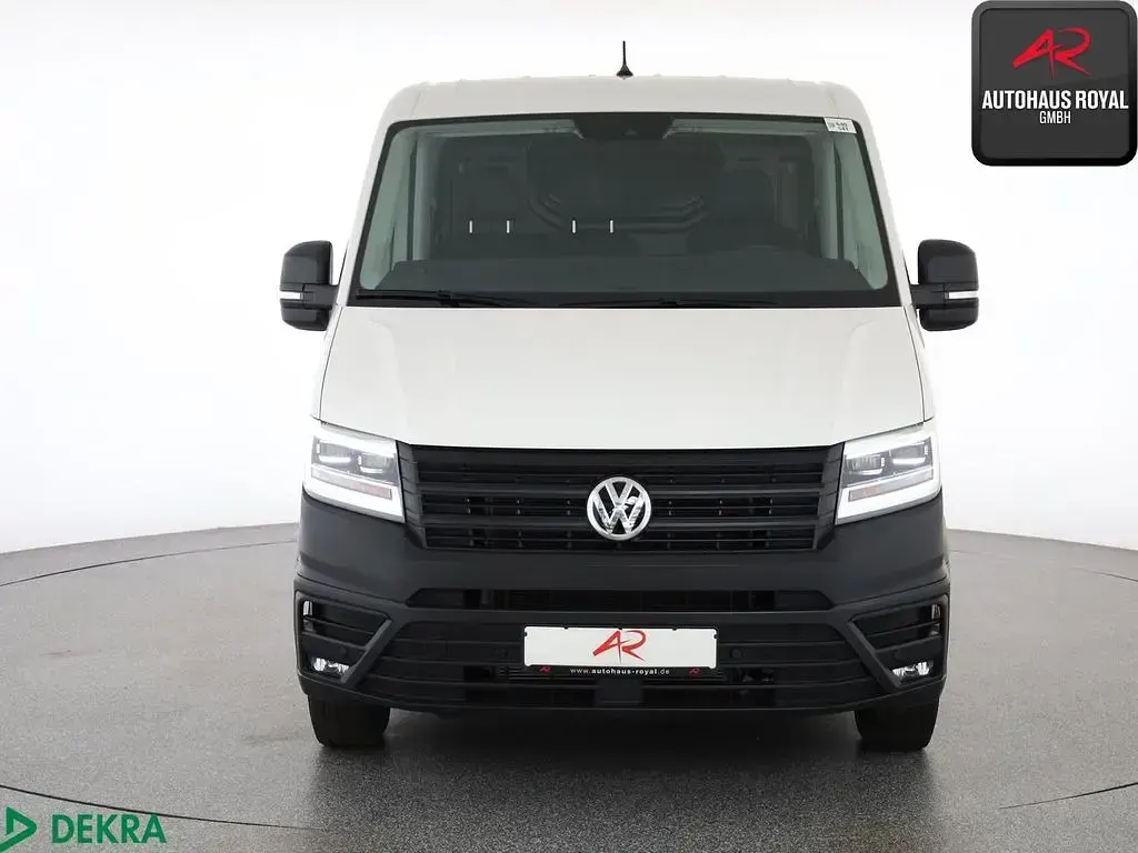 Gebraucht VW Crafter 140 PS (102 kW) 2024 Candyweiß Van