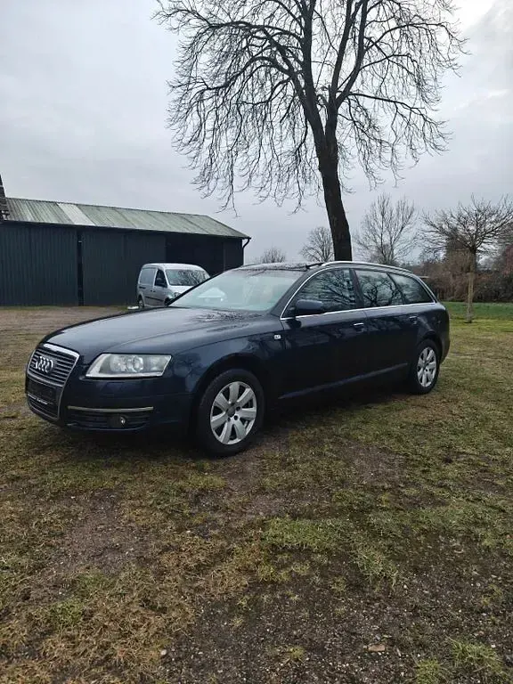 Gebraucht Audi A6 Comfort 233 PS (171 kW) 2007 Blau Kombi